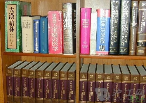 日语成“珍稀动物”面临灭顶之灾(图)