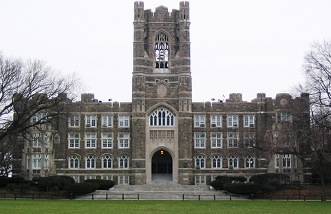 福特汉姆大学