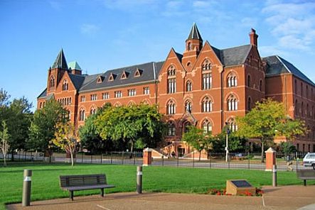波士顿大学