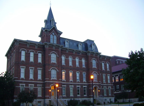 普渡大学