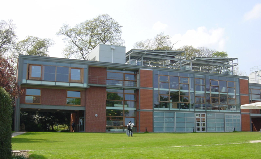 东京工艺大学