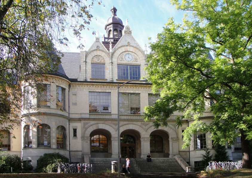 华盛顿大学