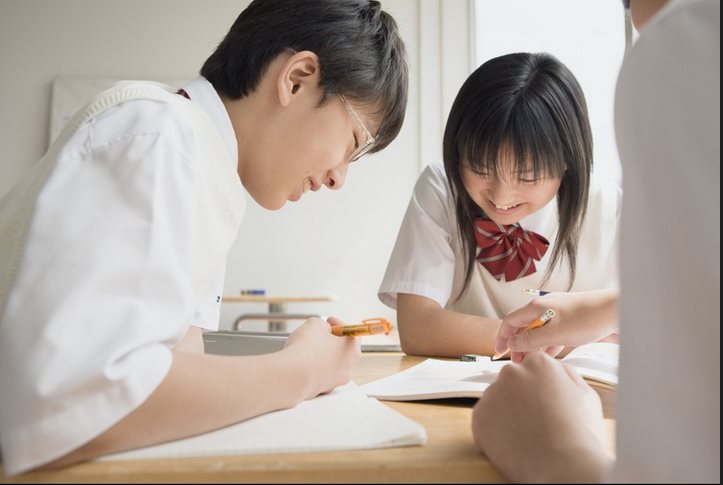 论雅思学习中美的文化差异